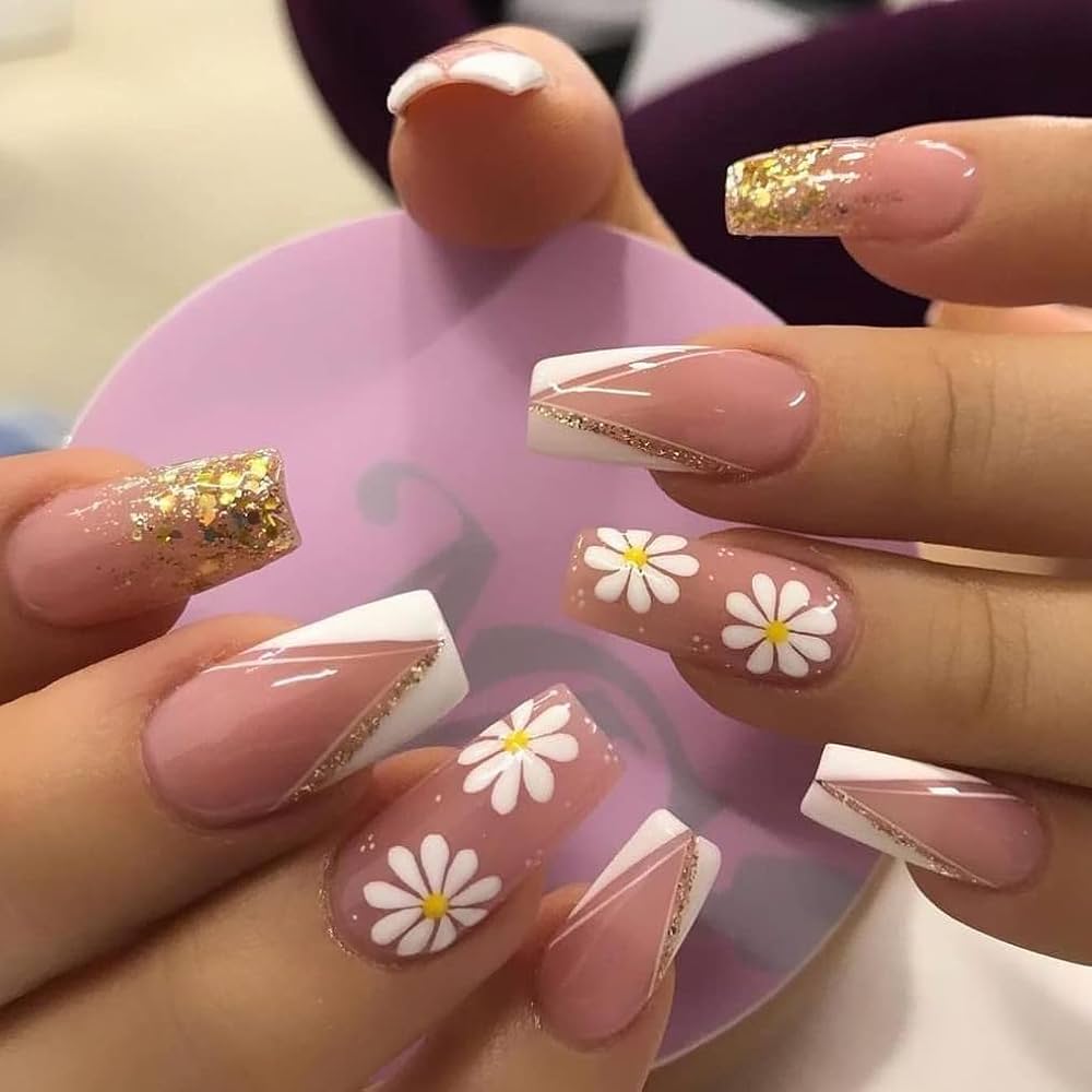 Press On Nails Premium Looks: Achieve Flawless Nails Now