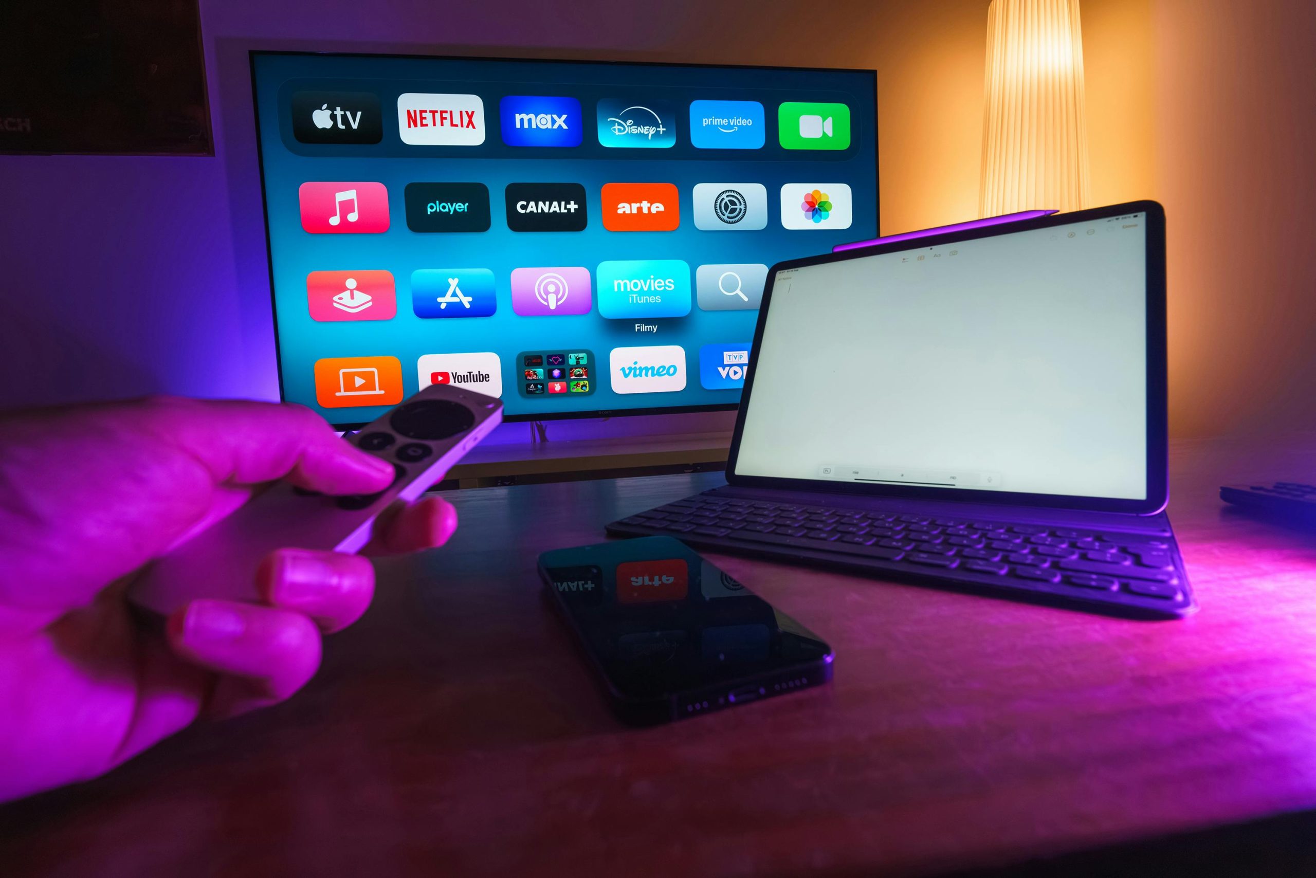 Explore 10 Premium IPTV Channels Available on IPTVORE